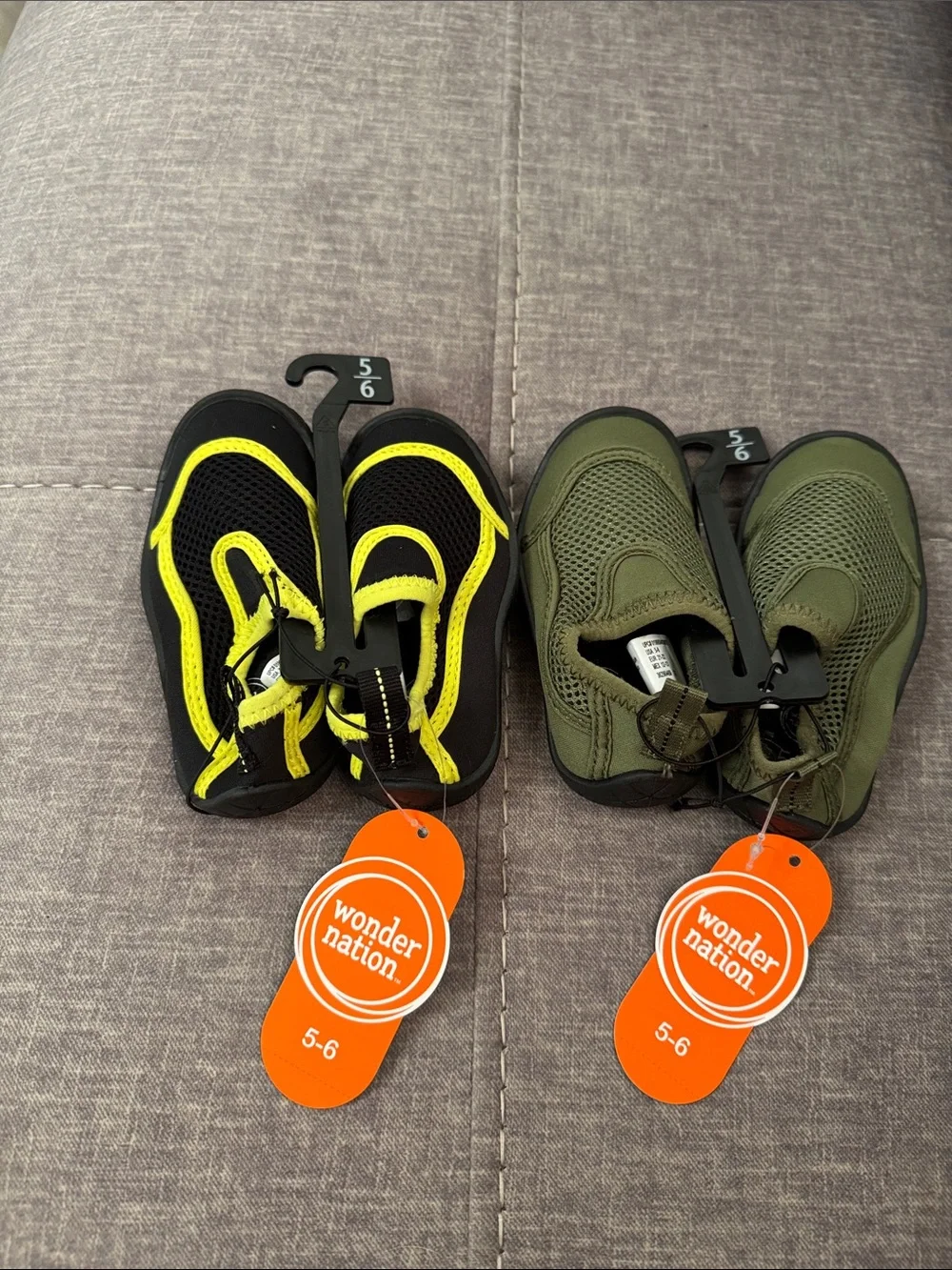 wonder nation Kids' Black & Yellow and Olive‎ Green Water Shoes - 5/6 (2 Pairs)